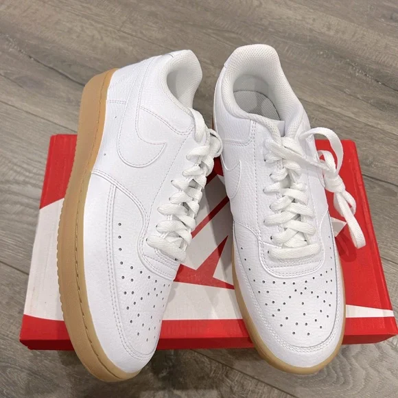 Nike Men's court vision low Sneakers - Picture 3 of 7